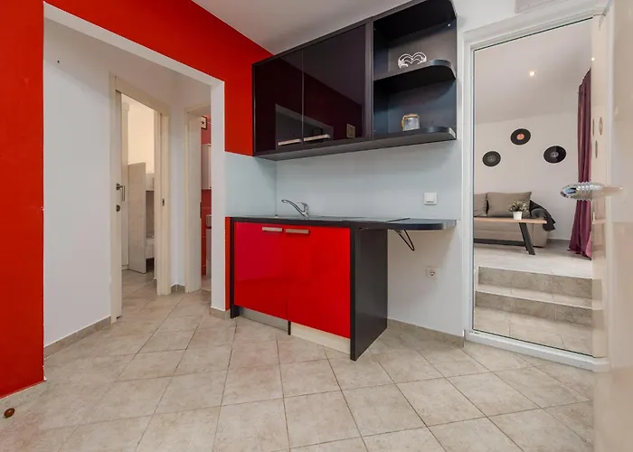 2 Bedroom Amazing In דירה *