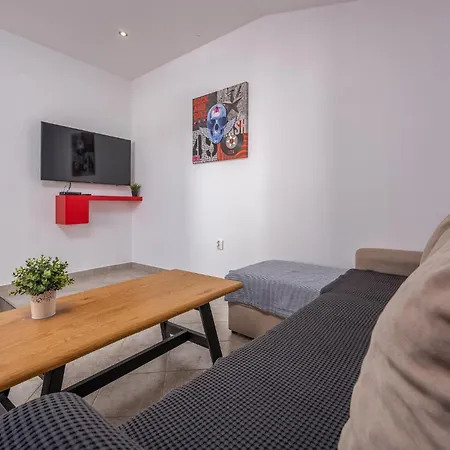 Apartament 2 Bedroom Front In